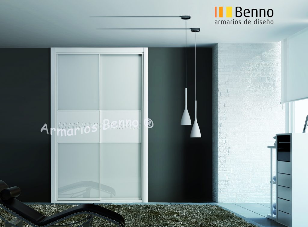 Armarios, forrados de armario y vestidores a medida en Madrid